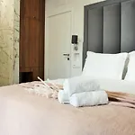 Antares Luxury 3* Split