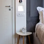Antares Luxury Pensión Split