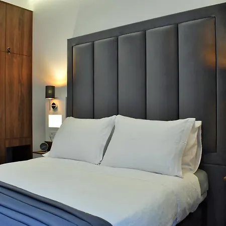 Antares Luxury 3*