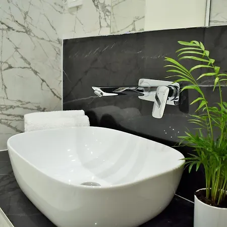 Antares Luxury 3*