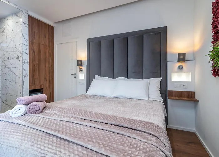 Gostinjska kuća Antares Luxury 3*