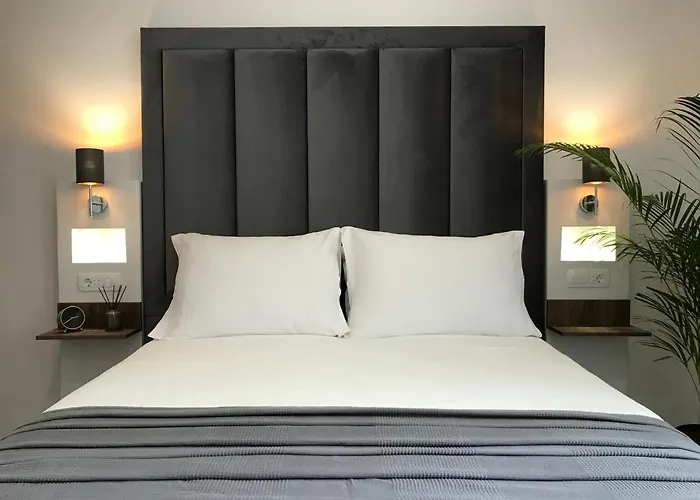 Guest house Antares Luxury 3*