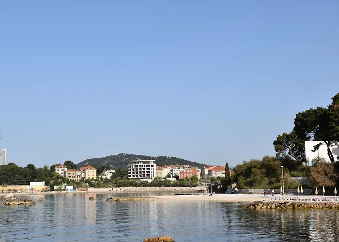 Antares Luxury Guest house 3*