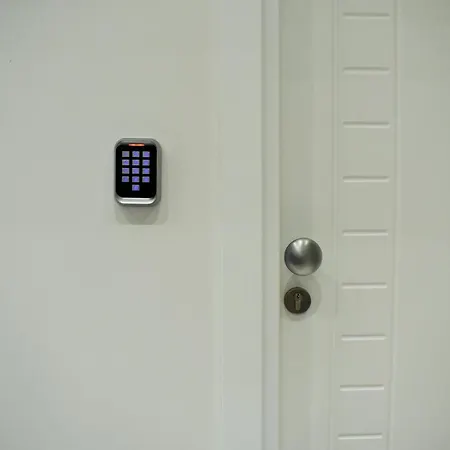 Antares Luxury سبليت